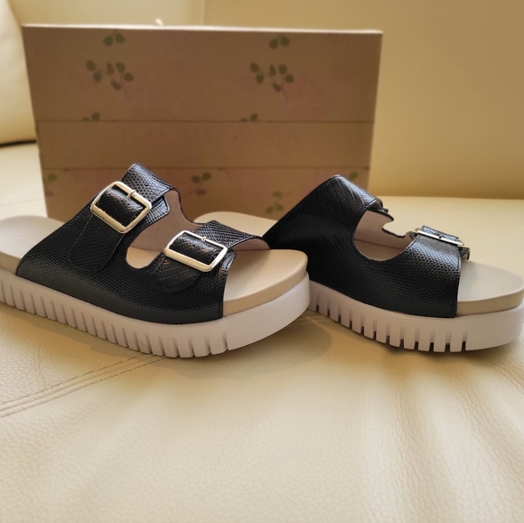 ILSE JACOBSEN BLACK LEATHER TULIP BUCKLE SANDAL New with Box EU40 - Picture 7 of 8